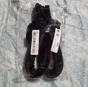 5 Items For $25 Heatless curls